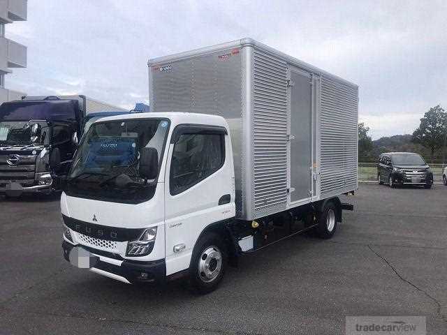 2023 Mitsubishi Fuso Canter