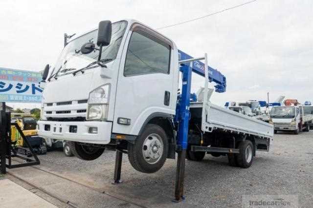 2011 Isuzu Elf Truck