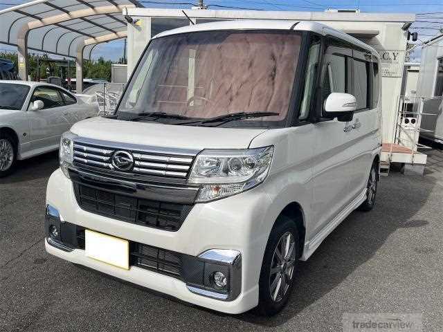 2017 Daihatsu Tanto