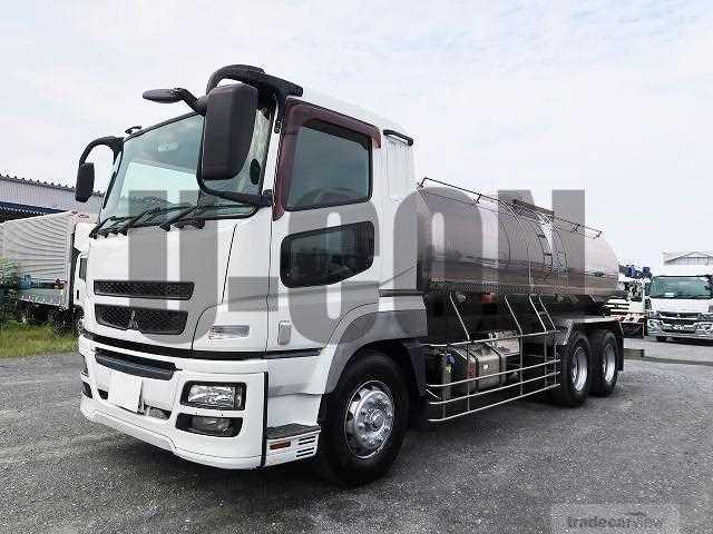 2012 Mitsubishi Fuso Super Great