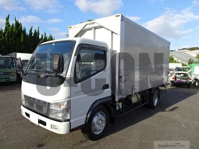 2010 Mitsubishi Fuso Canter