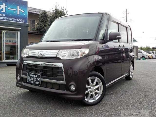 2012 Daihatsu Tanto