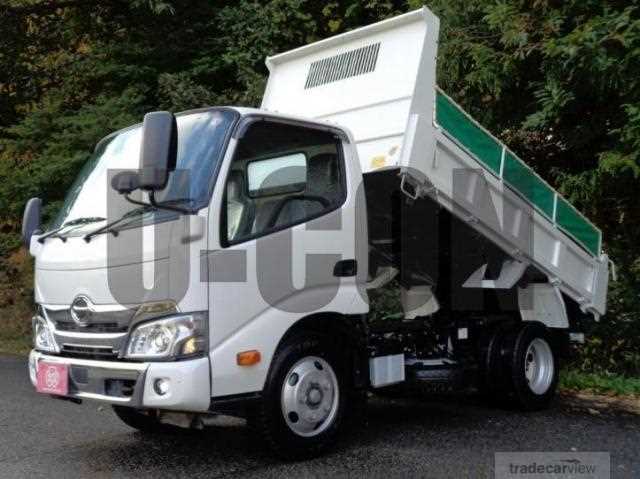 2022 Hino Dutro