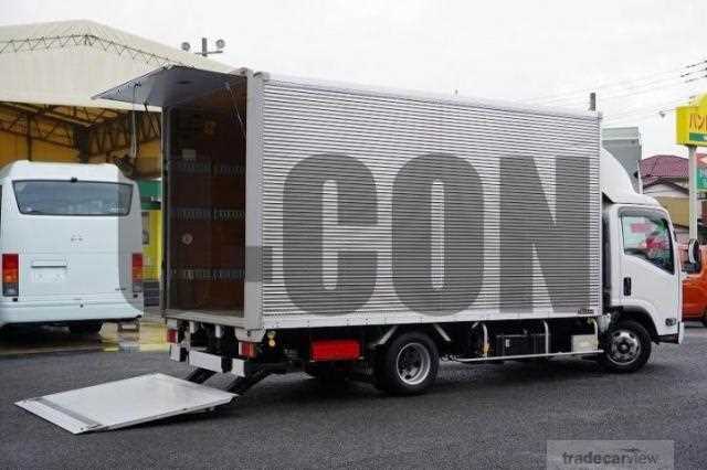 2021 Isuzu Elf Truck