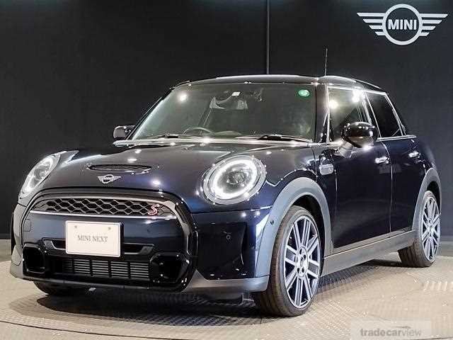 2022 BMW MINI