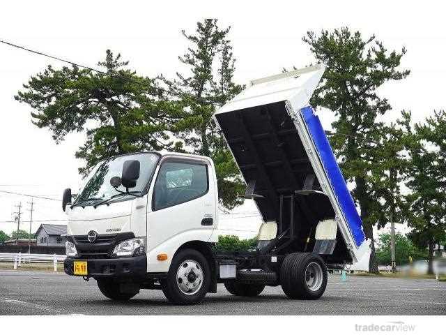 2017 Hino Dutro