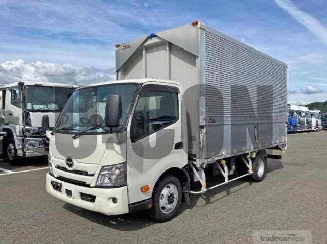 2023 Hino Dutro