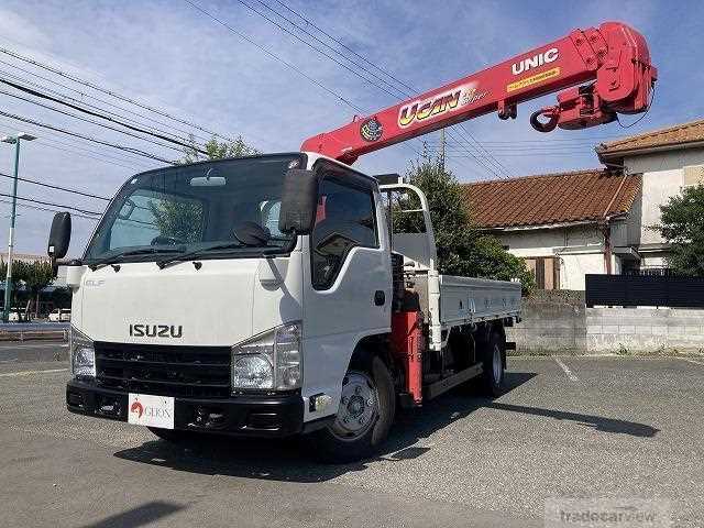 2013 Isuzu Elf Truck