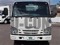 2016 Isuzu Elf Truck