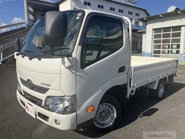 2021 Toyota Dyna Truck