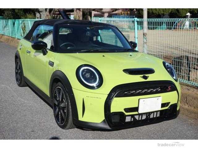 2021 BMW MINI