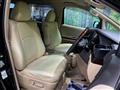 2013 Toyota Alphard G