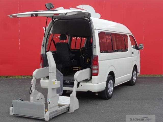 2011 Toyota Regiusace Van