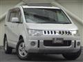 2011 Mitsubishi Delica D5