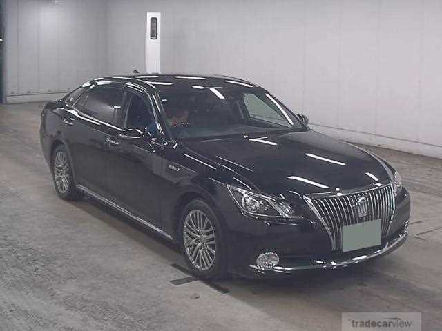 2017 Toyota Crown Majesta