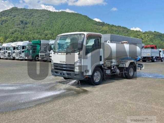 2012 Isuzu Elf Truck