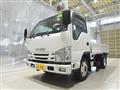 2016 Isuzu Elf Truck