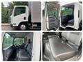 2016 Isuzu Elf Truck