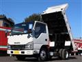 2015 Isuzu Elf Truck