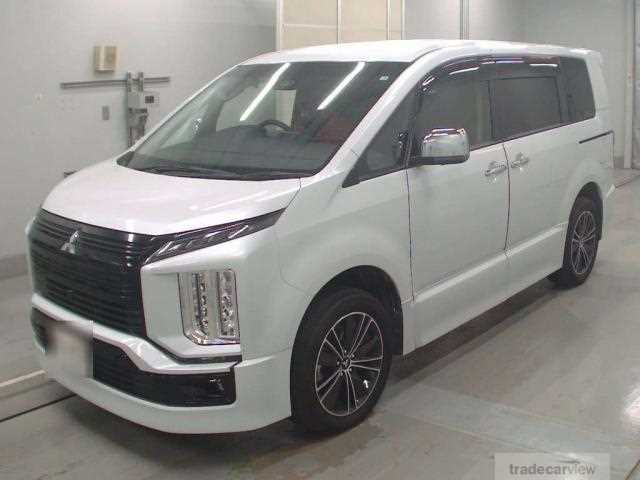 2022 Mitsubishi Delica D5