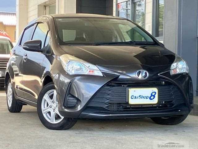 2017 Toyota Vitz