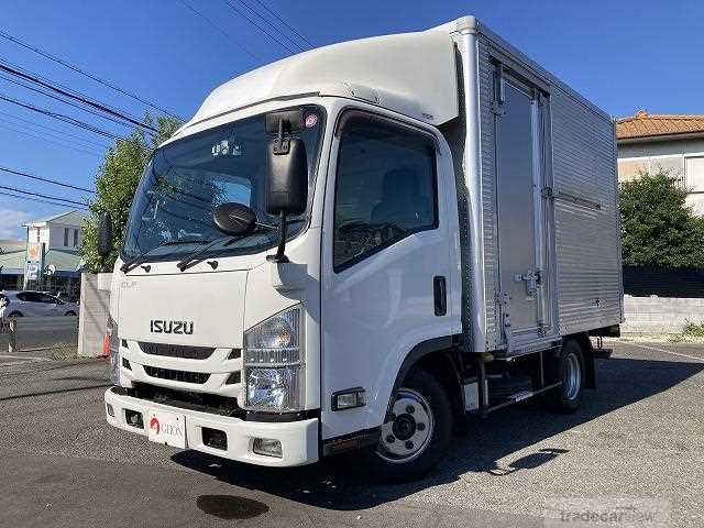 2018 Isuzu Elf Truck