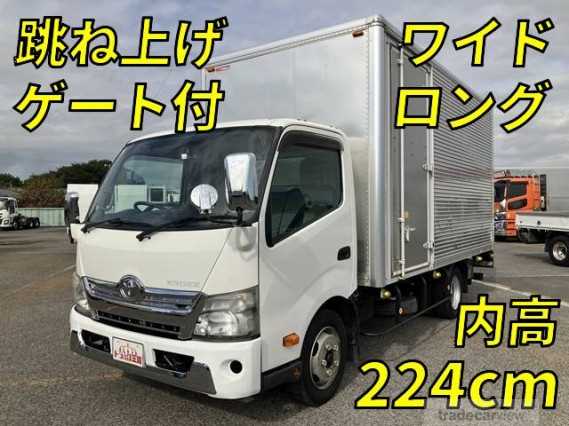 2013 Toyota Toyoace