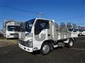 2022 Isuzu Elf Truck