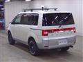 2010 Mitsubishi Delica D5