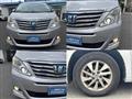 2013 Toyota Alphard Hybrid