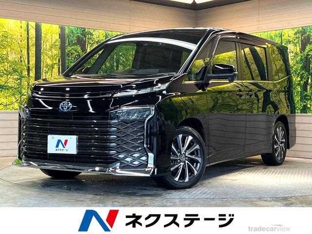 2023 Toyota Voxy