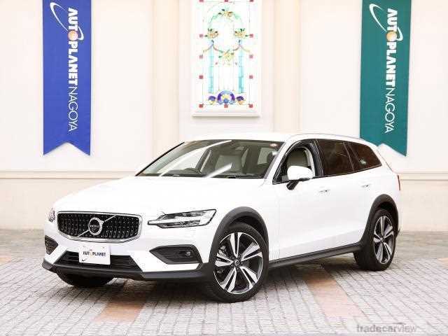 2020 Volvo V60