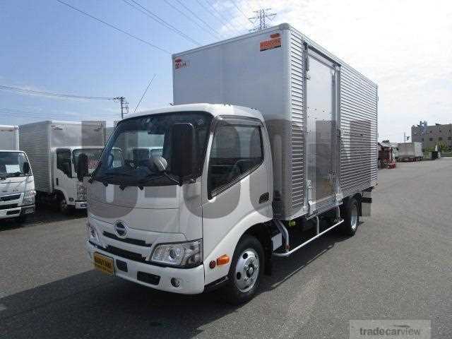 2023 Hino Dutro