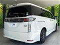 2016 Nissan Elgrand