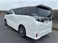 2015 Toyota Vellfire