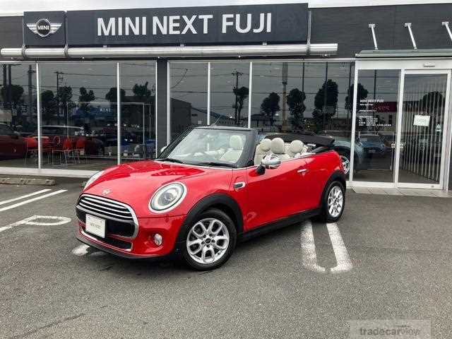 2019 BMW MINI