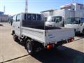 2017 Isuzu Elf Truck