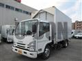 2016 Isuzu Elf Truck