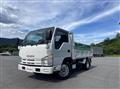 2014 Isuzu Elf Truck