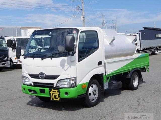 2017 Hino Dutro