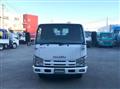 2013 Isuzu Elf Truck