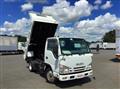 2015 Isuzu Elf Truck