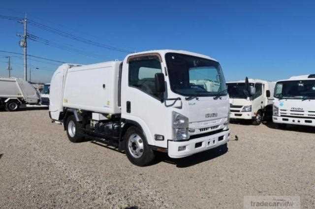 2015 Isuzu Elf Truck