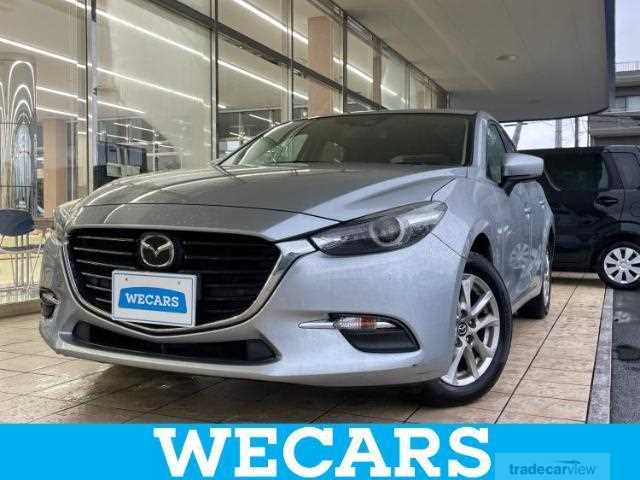 2017 Mazda Axela