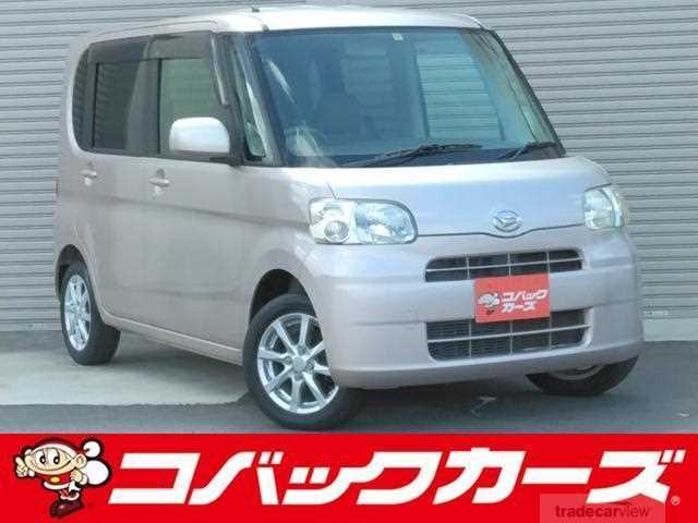 2011 Daihatsu Tanto