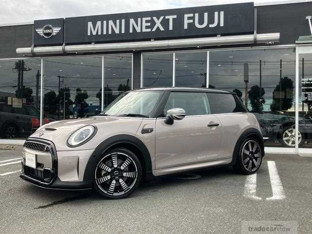 2021 BMW MINI