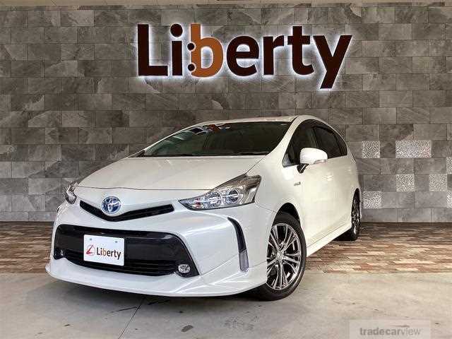 2015 Toyota PRIUS α