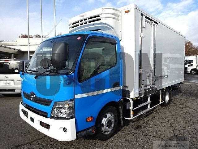 2017 Hino Dutro