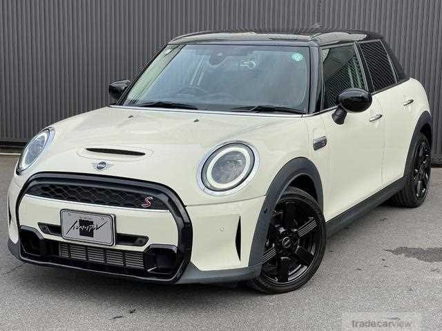 2021 BMW MINI