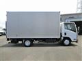 2011 Isuzu Elf Truck